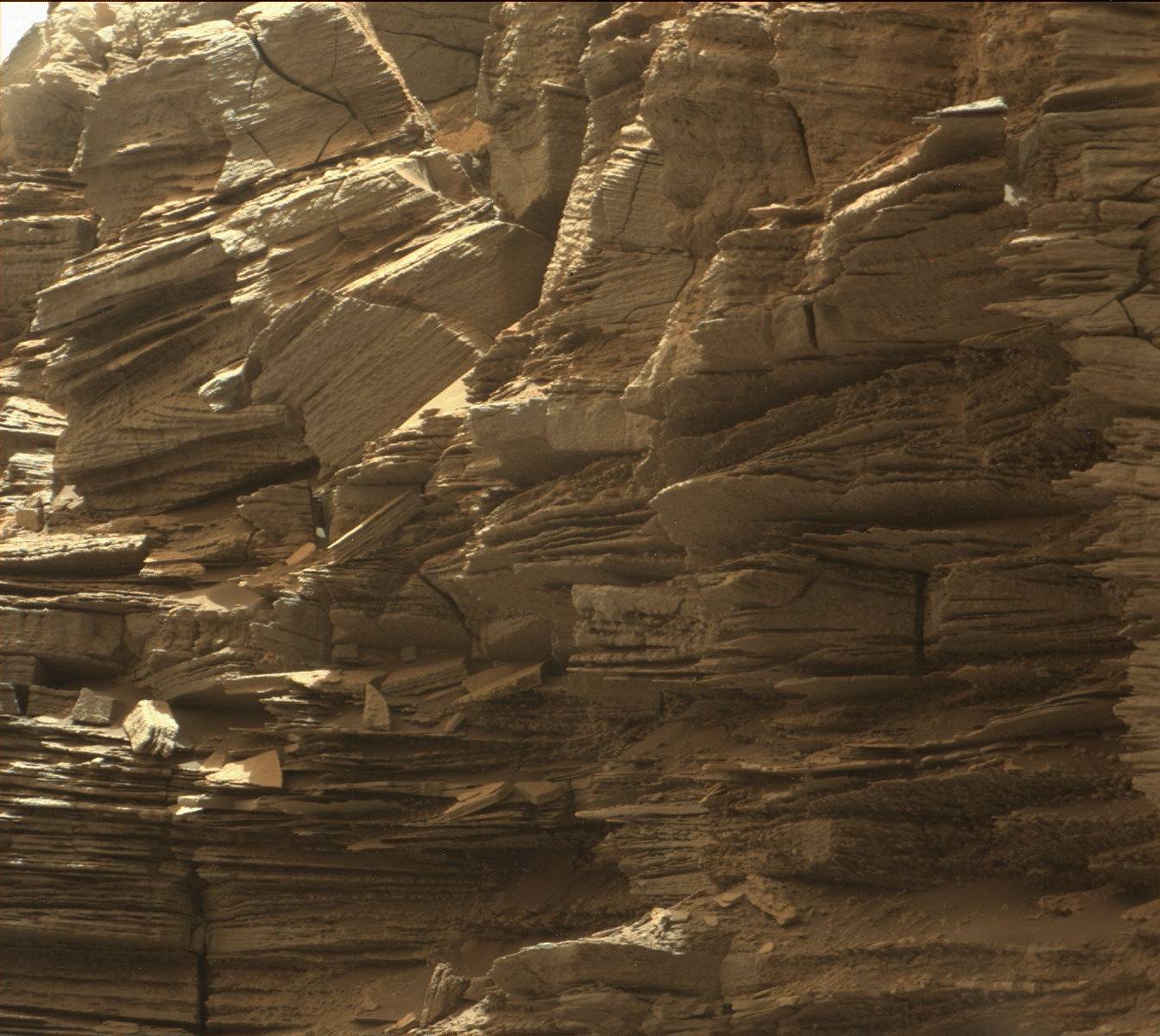 Rock layers in the Murray Buttes area in lower Mount Sharp