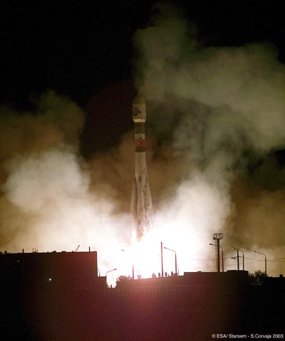File:Soyuz.jpg